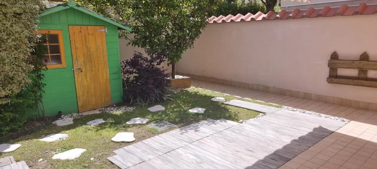 Appartamento Piano Terra Con Giardino Vicino Al Mare Viareggio